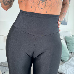 LEGGINS | SLEEKCHEEK | AUKTION | VERSTEIGERUNG | LARACUMKITTEN | SCHWARZ